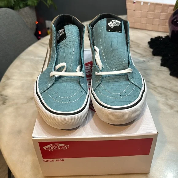 Supreme VANS Sk8-Mid Pro Croc Suede 18SS Supreme Sk8 Mid Vans X